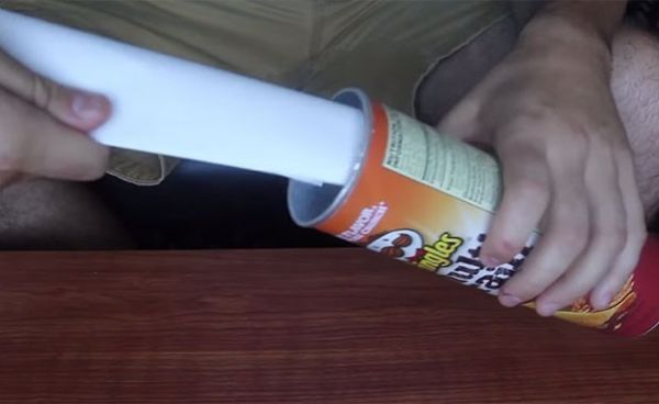 GÖZLERİNİZE İNANAMAYACAKSINIZ! CİPS PAKETİNE ÖYLE BİR ŞEY YAPTI Kİ... - 8. fotoğraf