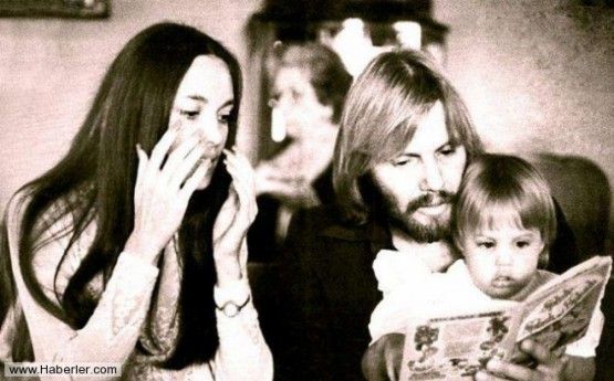 Angelina Jolie'nin Şok Sırları... OKUYUN..! - 15. fotoğraf