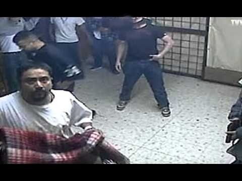 İŞTE İNTİKAM ANI! ÖZGECAN’IN KATİLİ SUPHİ ALTINDÖKEN’İN ÖLDÜRÜLDÜĞÜ AN GİZLİ KAMERADA - 2. fotoğraf