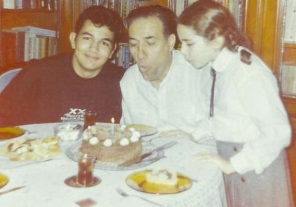 Kemal Sunal'ın Çok Nadir Bulunan Fotoğrafları... - 8. fotoğraf