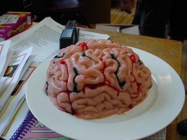 DOĞUM GÜNÜNDE HAYATININ ŞOKUNU YAŞADI! PASTAYI GÖRÜNCE HEPSİ TUVALETE KAÇTI! - 10. fotoğraf