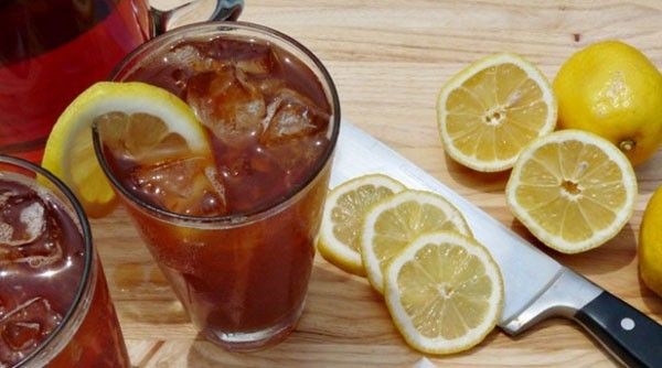 4 LİTRE ÇAY İÇTİ VE BAKIN NE HALE GELDİ! KENDİNE YAPTIĞINA BAKIN! - 3. fotoğraf