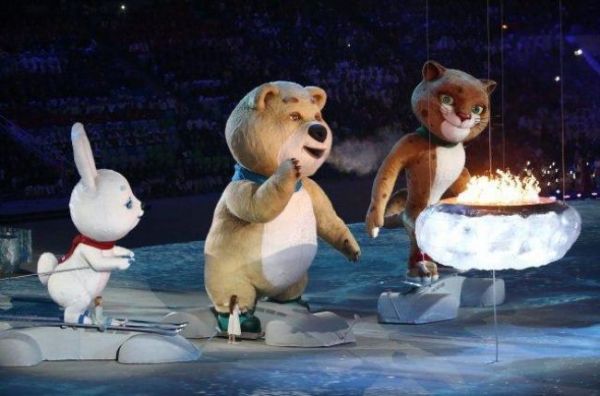 Soçi Kış Olimpiyat Oyunları'nda muhteşem kapanış - 82. fotoğraf
