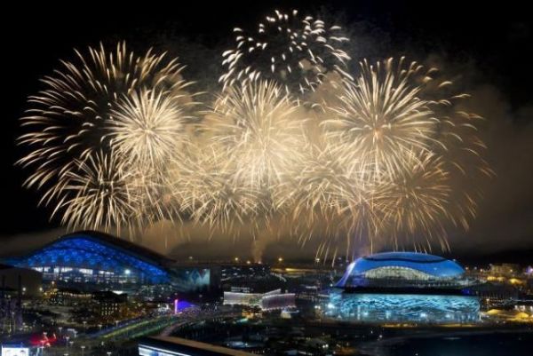 Soçi Kış Olimpiyat Oyunları'nda muhteşem kapanış - 150. fotoğraf