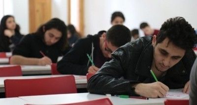 ŞOKE EDEN OLAY TRABZON'DA YAŞANDI! TAM 20 YIL BU ŞEKİLDE DERSE GİRDİ KİMSE FARK ETMEDİ! - 5. fotoğraf