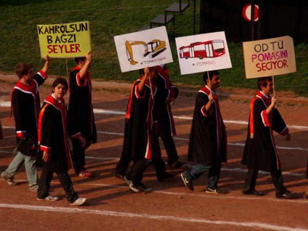 ODTÜ Mezuniyet Törenine Gezi Parkı Damgası - 48. fotoğraf