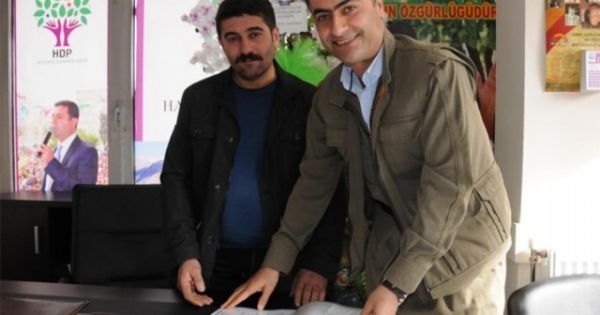 PKK SİZİ TÜKÜRÜĞÜYLE BOĞAR DİYEN HDP’Lİ MİLLET VEKİLİNE ŞOK! - 1. fotoğraf