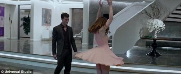 'Grinin Elli Tonu' filminin o sahneleri açığa çıktı - 12. fotoğraf