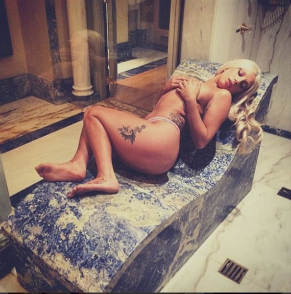 Lady Gaga'ya Şok..! Otelde İstenmedi..! - 1. fotoğraf