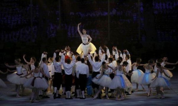 Soçi Kış Olimpiyat Oyunları'nda muhteşem kapanış - 64. fotoğraf