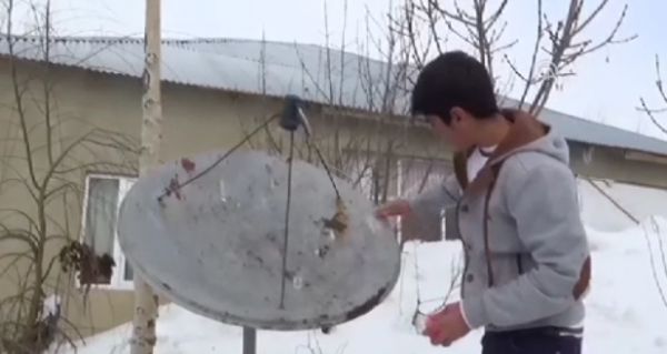 ANTENLERE VAZELİN SÜRÜYORLAR! ÖYLE BİR İŞE YARIYOR Kİ... SİZDE DENEYİN! - 2. fotoğraf