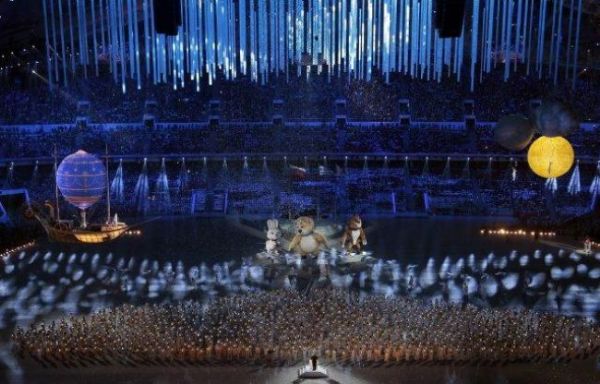 Soçi Kış Olimpiyat Oyunları'nda muhteşem kapanış - 80. fotoğraf