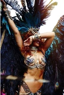 RİHANNA, BARBADOS FESTİVALİ'NDE RESMEN COŞTU! - 5. fotoğraf
