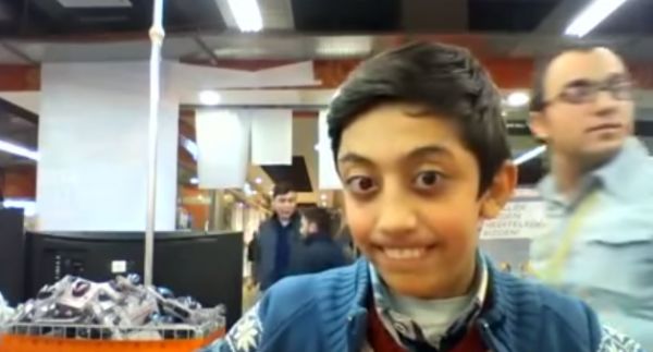 Teknosa'da Teşhir Ürünü Olan Laptoptan Bir Video Çekti. Hayatı Değişti!  - 3. fotoğraf