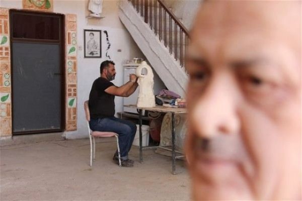 Topladığı saçlarla Cumhurbaşkanı'nın heykelini yaptı - 2. fotoğraf