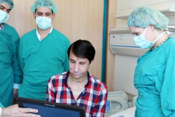 Recep Kaya yeni yüzünü ilk kez aynada gördü - 4. fotoğraf
