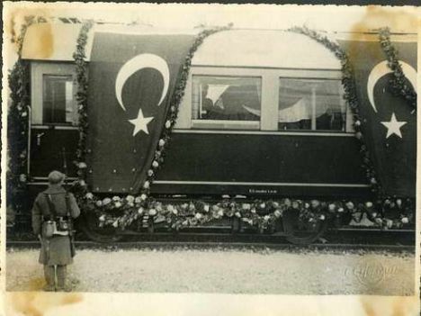 Atatürkün Cenaze Törenine Ait Fotoğraflar! - 8. fotoğraf