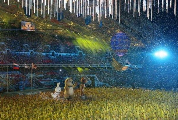 Soçi Kış Olimpiyat Oyunları'nda muhteşem kapanış - 96. fotoğraf