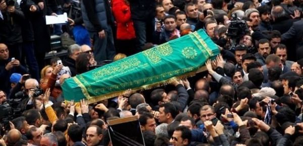 DİYANET KESİN BİR ŞEKİLDE UYARDI! SAKIN AMA SAKIN DİNİMİZDE YERİ YOK YAPMAYIN! - 4. fotoğraf
