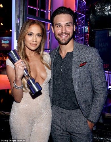 Jennifer Lopez sahnesi için konuştu: Utanç vericiydi - 6. fotoğraf
