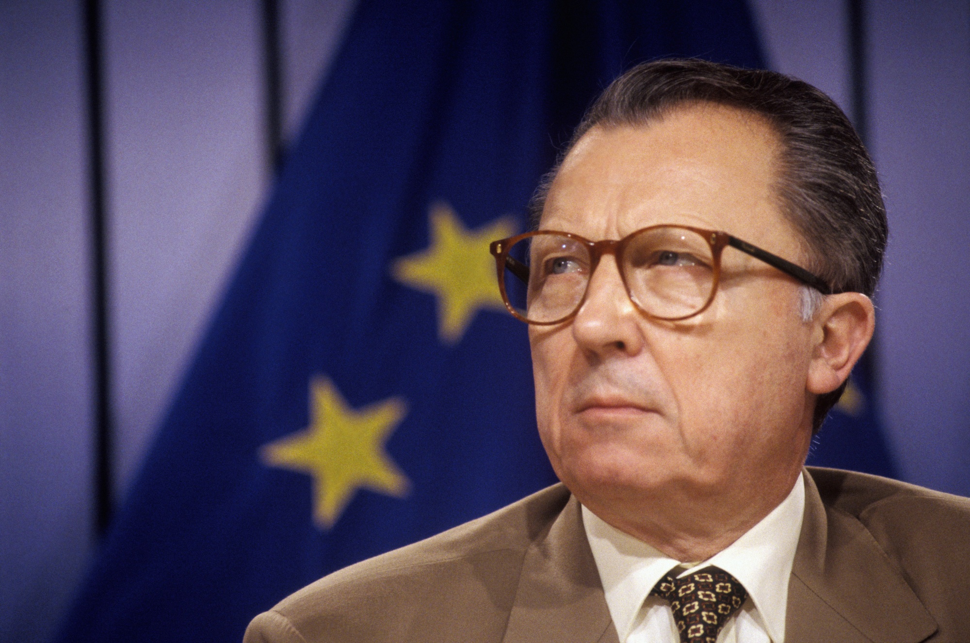 Eski AB Komisyonu Başkanı Jacques Delors, 98 yaşında hayatını kaybetti