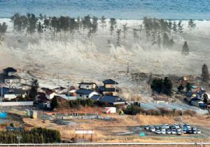 Japonya Depreminin Korkunç 30 Fotoğrafı