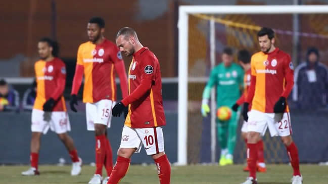 Galatasaray da maaş krizi...