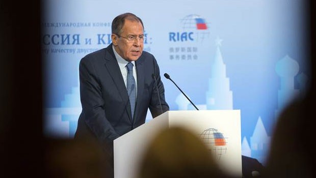 Lavrov: Türkiye Irak tan çekilsin...