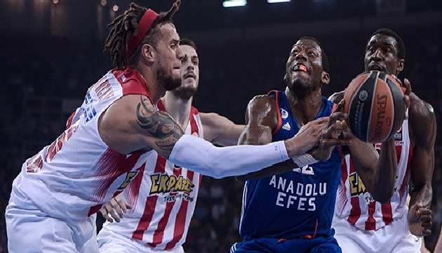 Olympıacos İle Anadolu Efes 31. Karşılaşması...