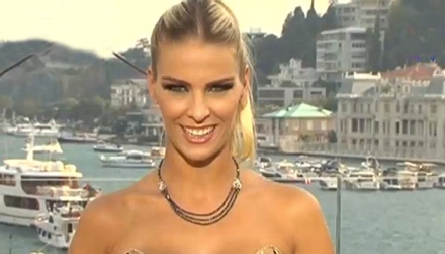 Simge Tertemiz Kimdir?