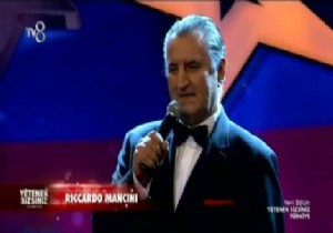 Riccardo Mancini nin müzik ziyafeti jüriyi mest etti!