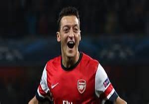 Mesut Özil asist yapan tarihteki ilk oyuncu oldu!