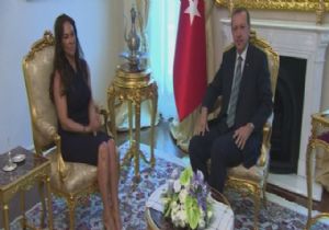Haberi Hülya Avşar Verdi: