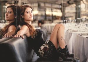 Hazal Kaya:  2,5 Ayda 11 Kilo Verdim 