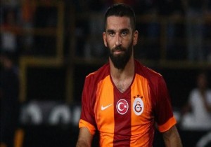 Arda Turan Valencia maçında yok