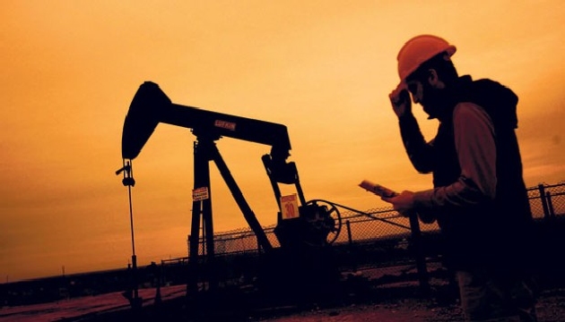 Brent petrol 40 dolara yükseldi!