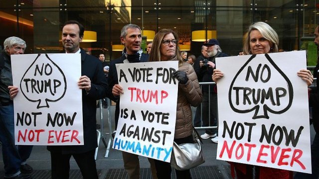 ABD de Trump karşıtı gösteri!