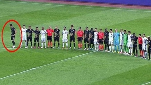 Uğur Demirok Trabzonspor u protesto etti!