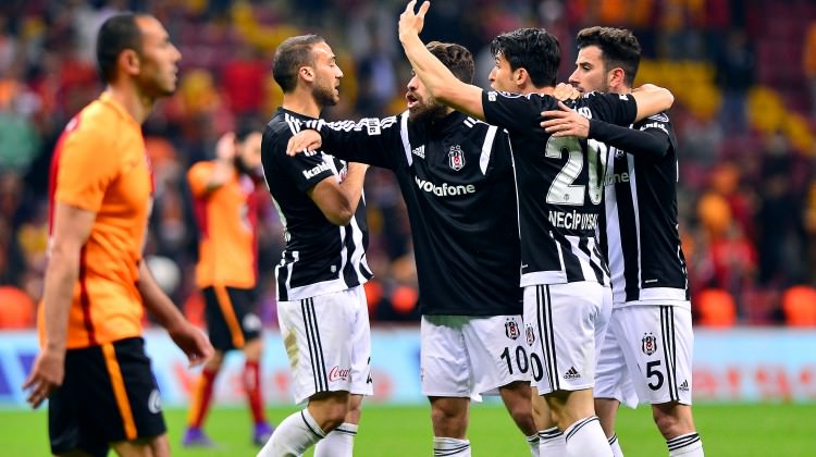Beşiktaş ın golünde kural hatası var mı?