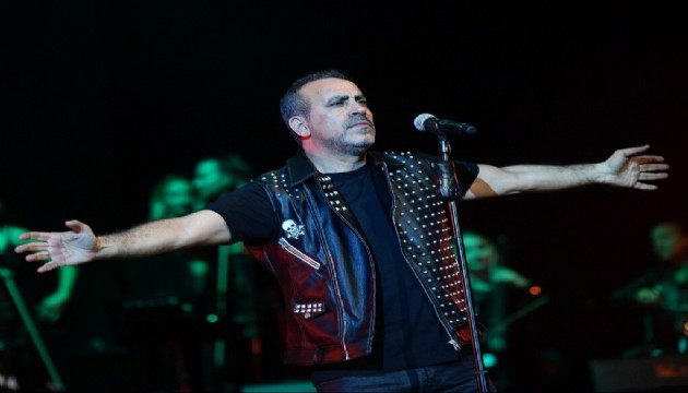 Herkes İstanbul'da bekliyordu: Haluk Levent yanlışlıkla Adana'ya gitti!