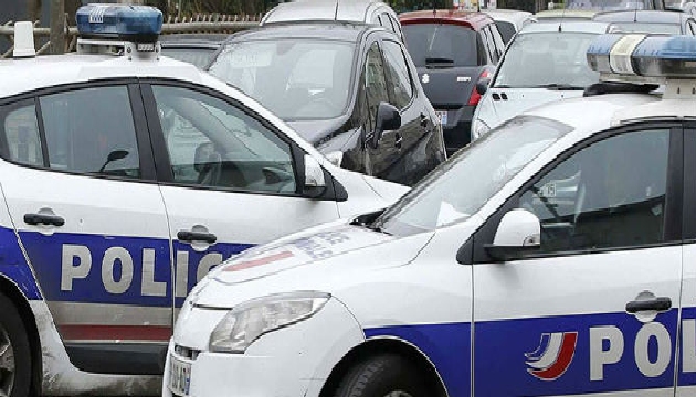Paris te canlı bomba alarmı!