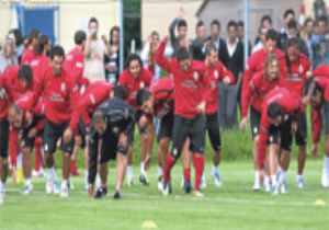Tarihin En Kalabalık Kampı! 