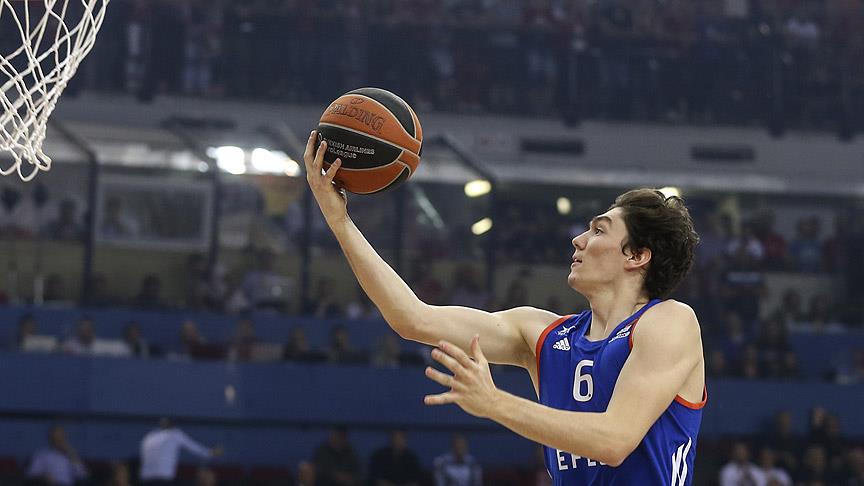 Resmen Cavaliers a transfer oldu
