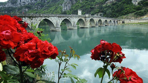 Mimar Sinan ın Bosna daki imzası: Drina Köprüsü