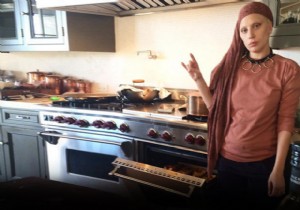 Lady Gaga dan  bozkurt  işaretli fotoğraf!