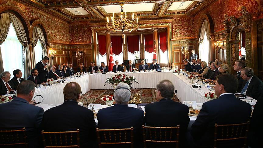 Erdoğan kanaat önderlerini kabul etti