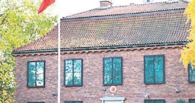 Türk elçiliğine saldırı