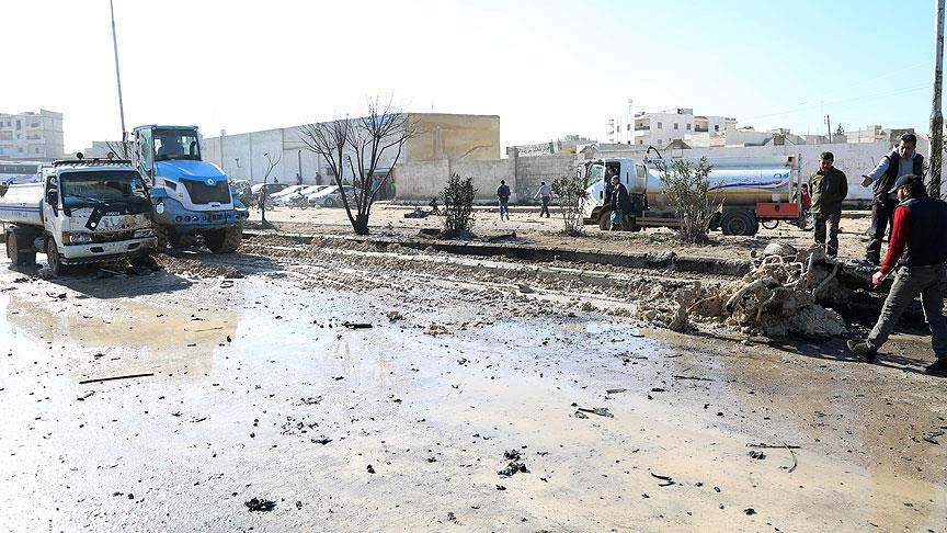 Azez de bomba yüklü araçla saldırı