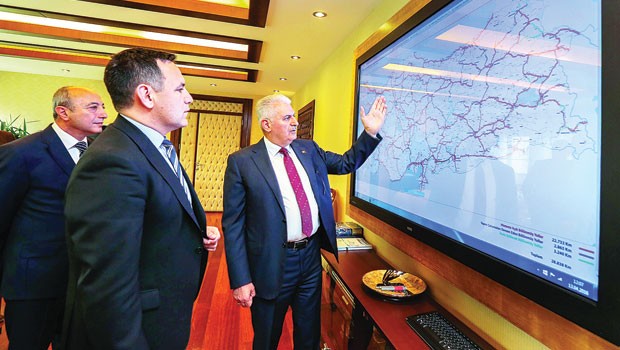 4 saatlik yol 4 dakikaya düşüyor!