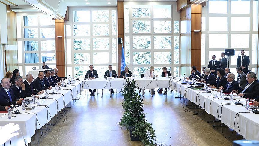 Kıbrıs Konferansı devam ediyor